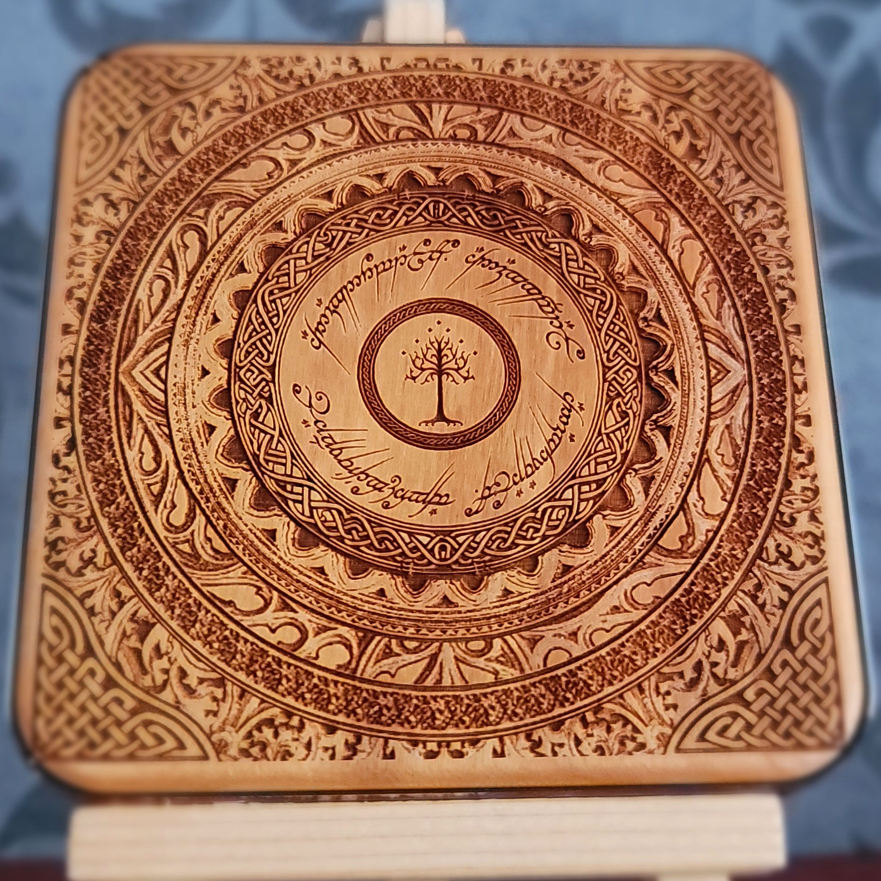 Lord of the Rings Wireless Charger | Elven Runes Art Wireless Charger