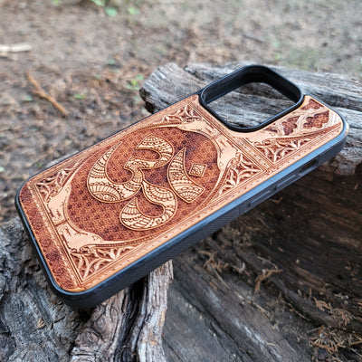 Gothic wood phone case featuring the OM Aum Reiki symbol, intricately laser-engraved for a unique and spiritual design. Compatible with iPhone , 15, 14, 13, 12, 11 Pro Max Mini, and Samsung Galaxy S, S24, S23, S22, S21, S20 Ultra Plus, Note 20. A perfect blend of style, spirituality, and protection.