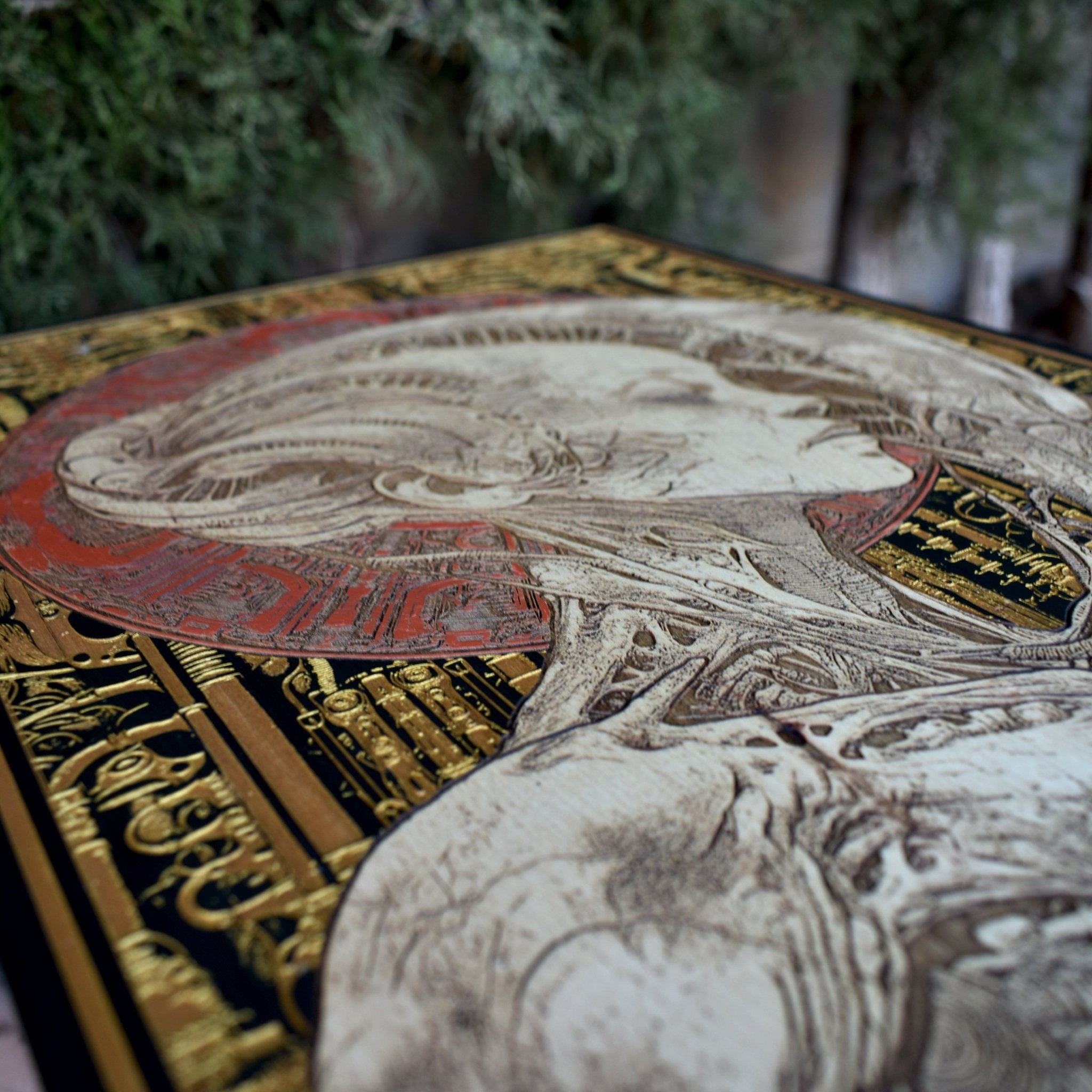 Replicant - Large Black Paint - Limited Edition