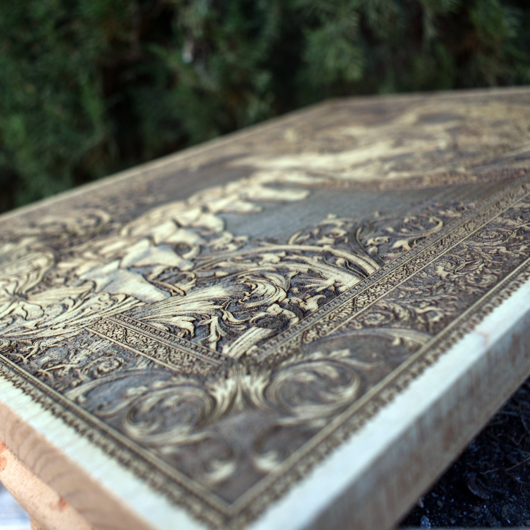 Tattoo-inspired screaming skeleton wood art plaque