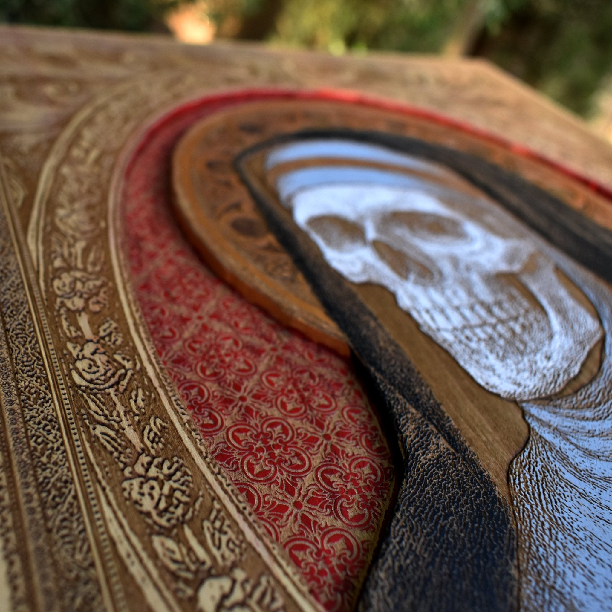 Limited edition gothic wall decor featuring sister and skull motif