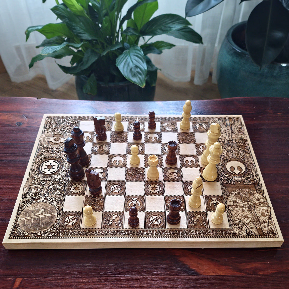Star Wars Wooden Chess Set