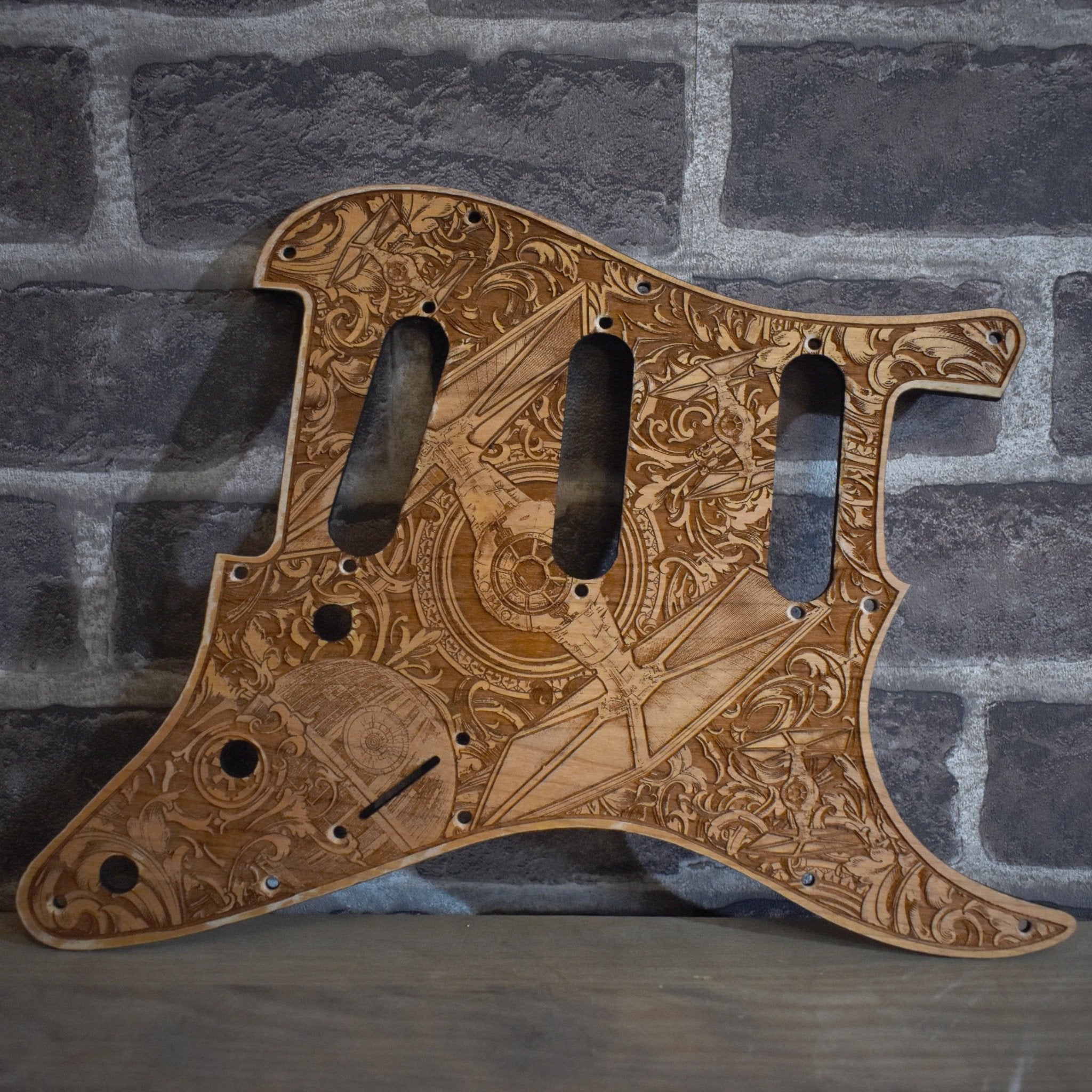 Stratocaster HSS & SSS Wood Pickguard - Tie Fighter Star Wars