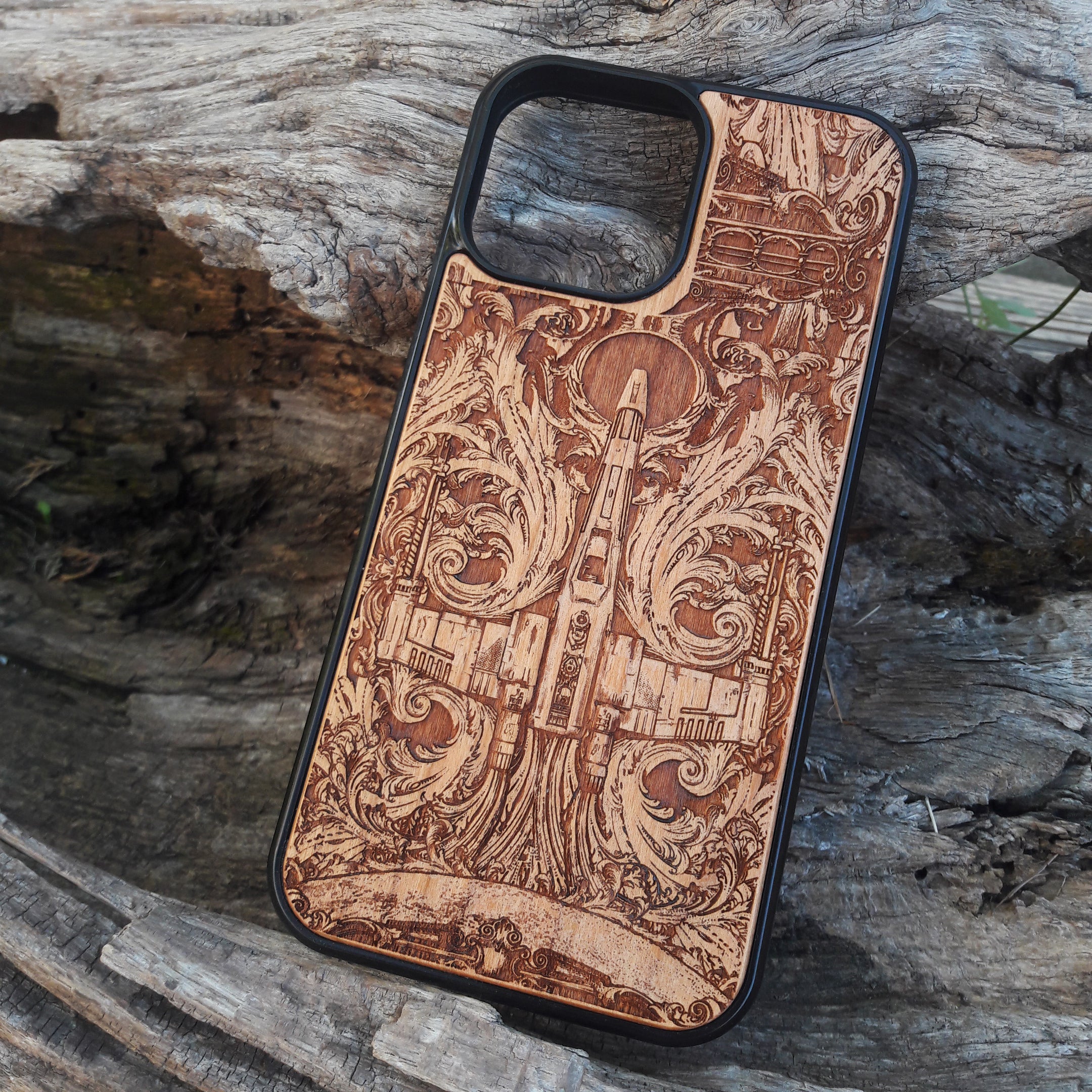 Intergalactic Ship IV Star Wars - Wood Phone Case Star Wars engraved wood phone case