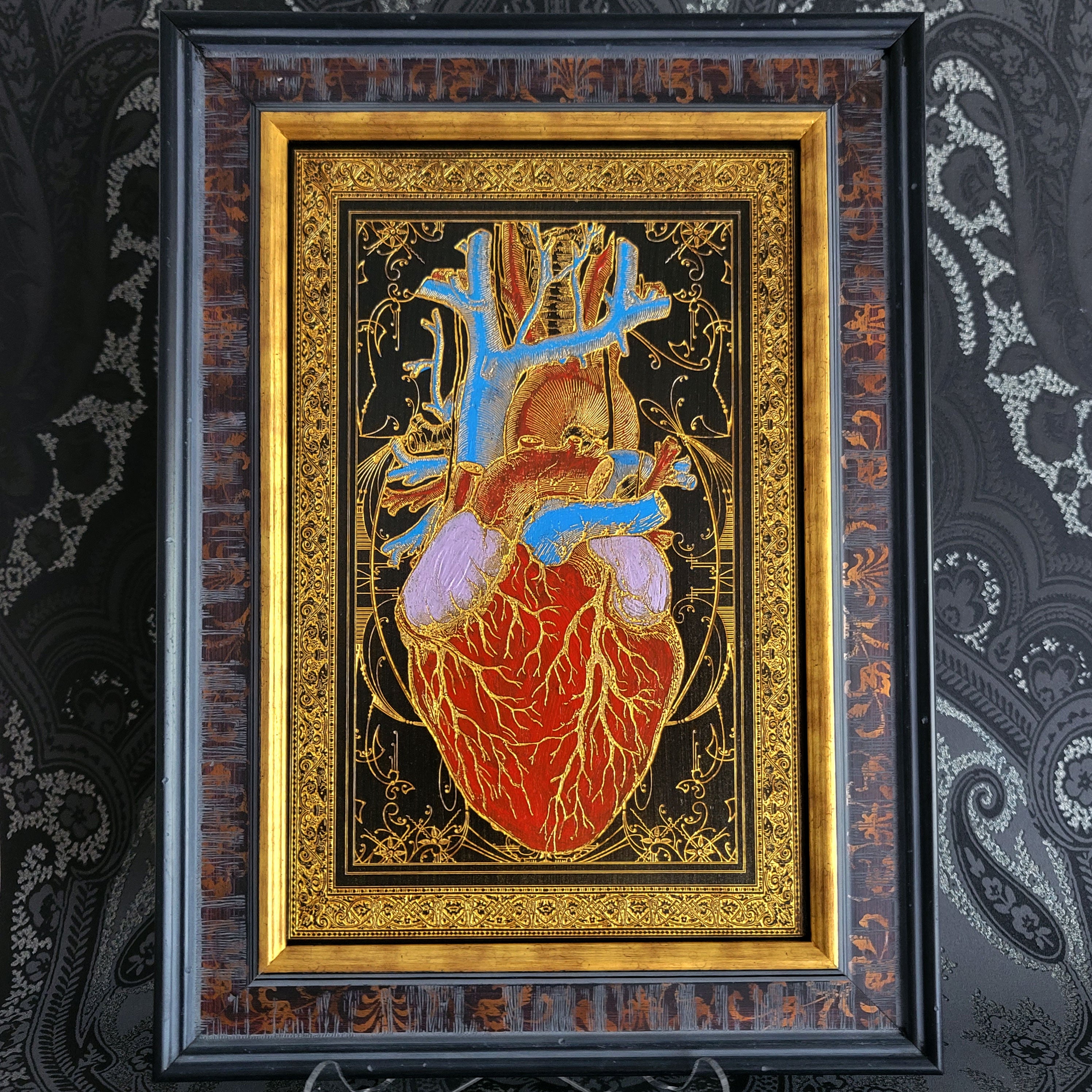 Corazón negro pintado a mano - Mediano