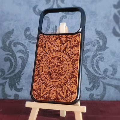 Mandala del Calendario Azteca - Funda de madera para teléfono