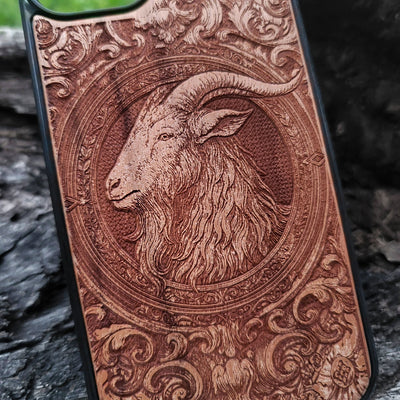 Baroque goat skull phone cover wood Galaxy S