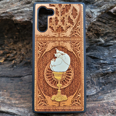 Gothic chalice engraved on a wooden phone case, compatible with iPhone  and Samsung Galaxy