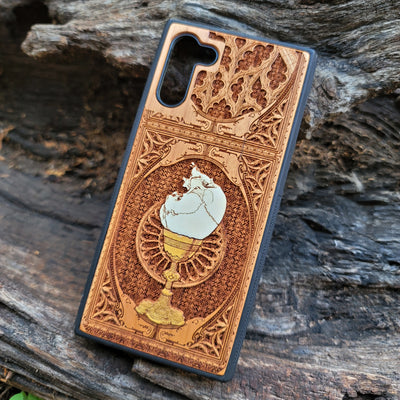 Gothic chalice engraved on a wooden phone case, compatible with iPhone  and Samsung Galaxy