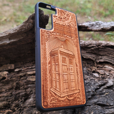 Doctor Who TARDIS wood phone case – police box design for iPhone , Galaxy S – engraved sci-fi art