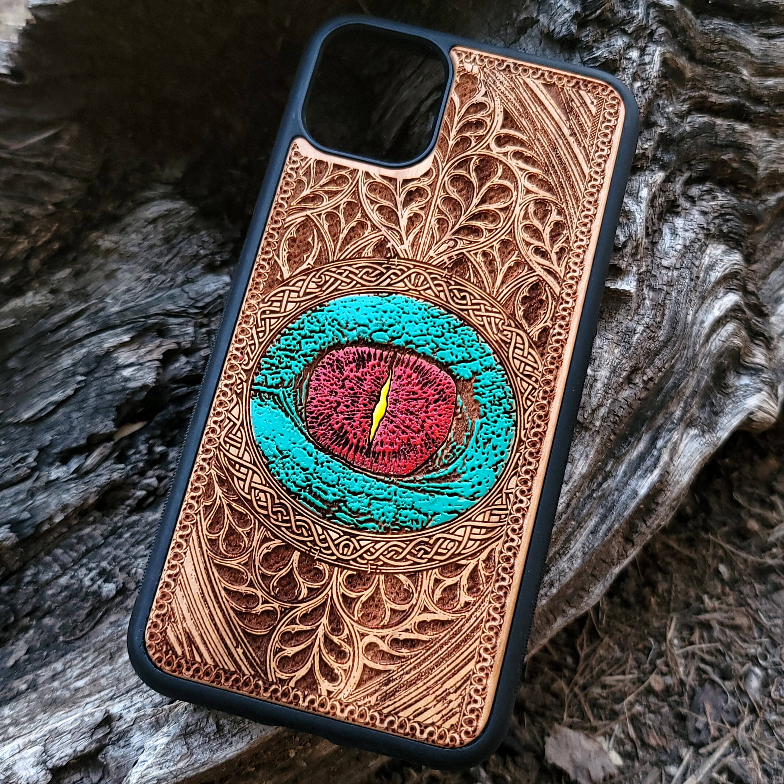 iPhone & Samsung Galaxy Wood Phone Case -   Dragon Eye Gothic Pattern