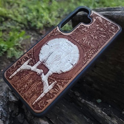 Intergalactic Ship Enterprise NX01 - Wood Phone Case - Hand Painted Alien xenomorph HR Giger biomechanical engraved