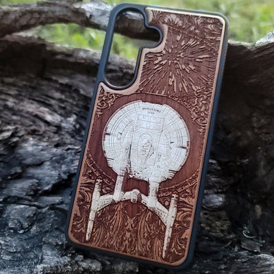 Intergalactic Ship Enterprise NX01 - Wood Phone Case - Hand Painted Alien xenomorph HR Giger biomechanical engraved