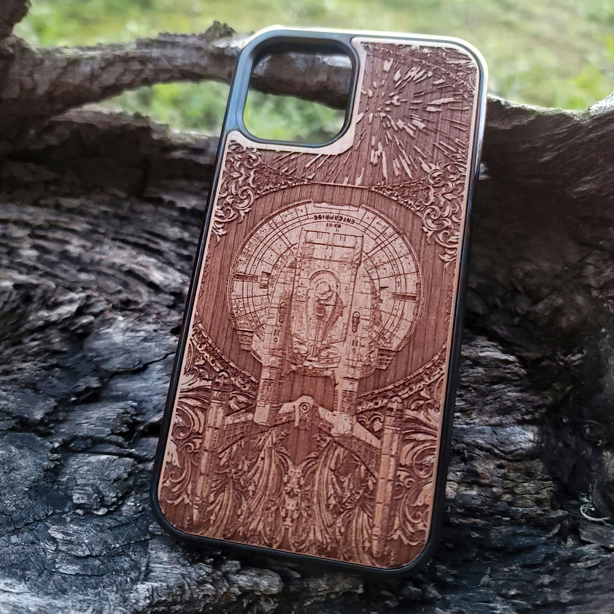 Starship wood phone case for sci-fi lovers iPhone Galaxy