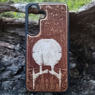 Intergalactic Ship Enterprise NX01 - Wood Phone Case - Hand Painted Alien xenomorph HR Giger biomechanical engraved