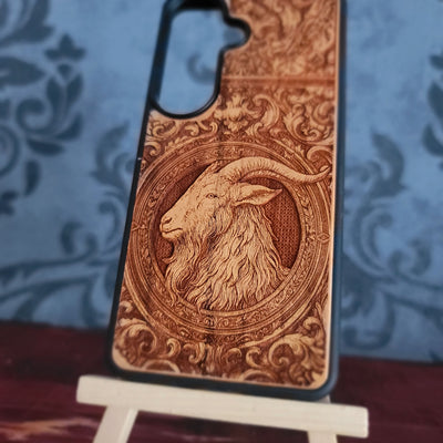 Baphomet Ziegenholz Handytasche 