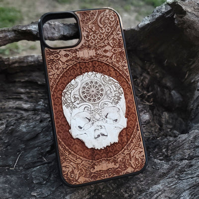 Dark gothic skull phone case, laser-engraved and hand-painted on premium wood for a unique horror-inspired style.