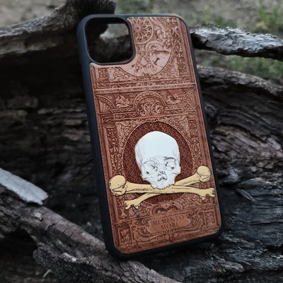 Minimalist wooden phone case with natural wood texture, compatible with iPhone  and Samsung Galaxy S.