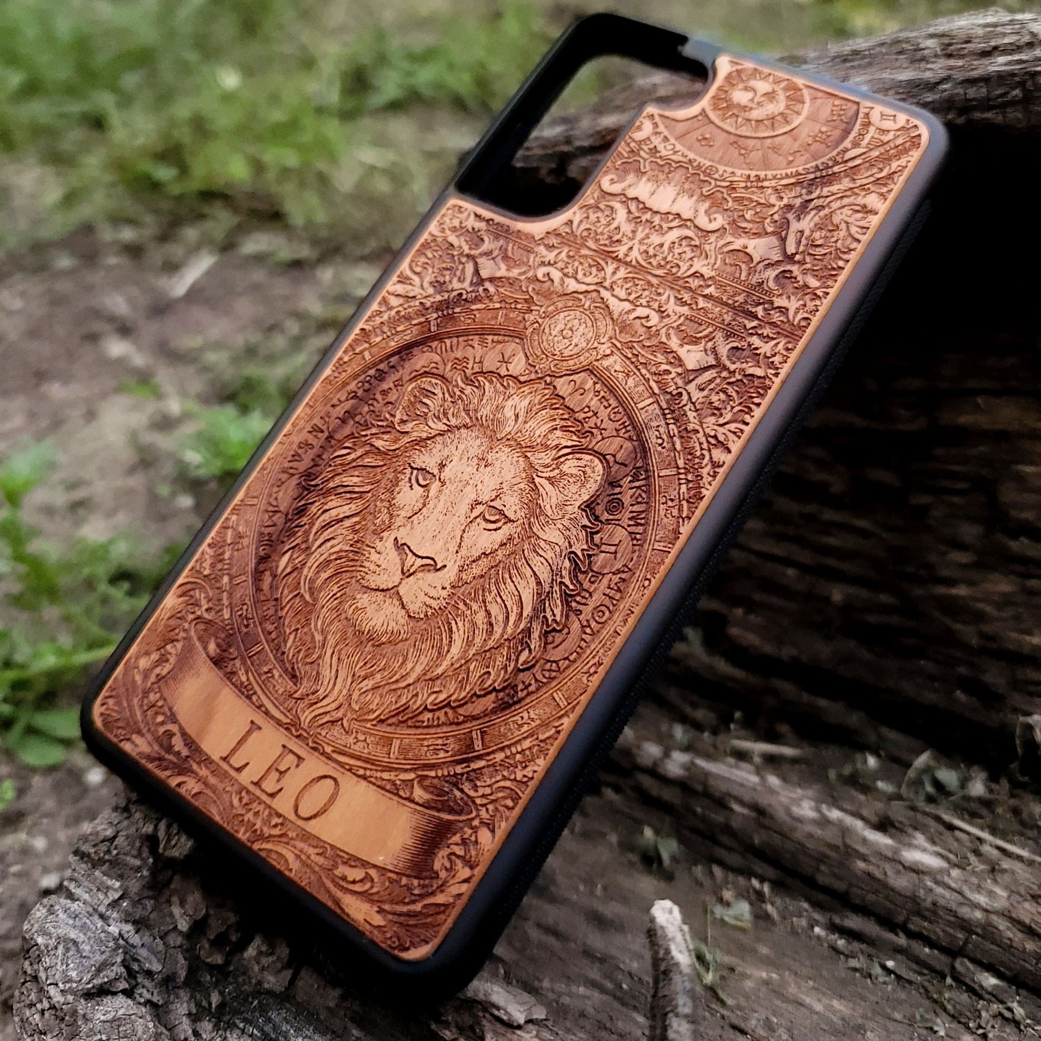 Premium wooden phone cover with Leo zodiac engraving