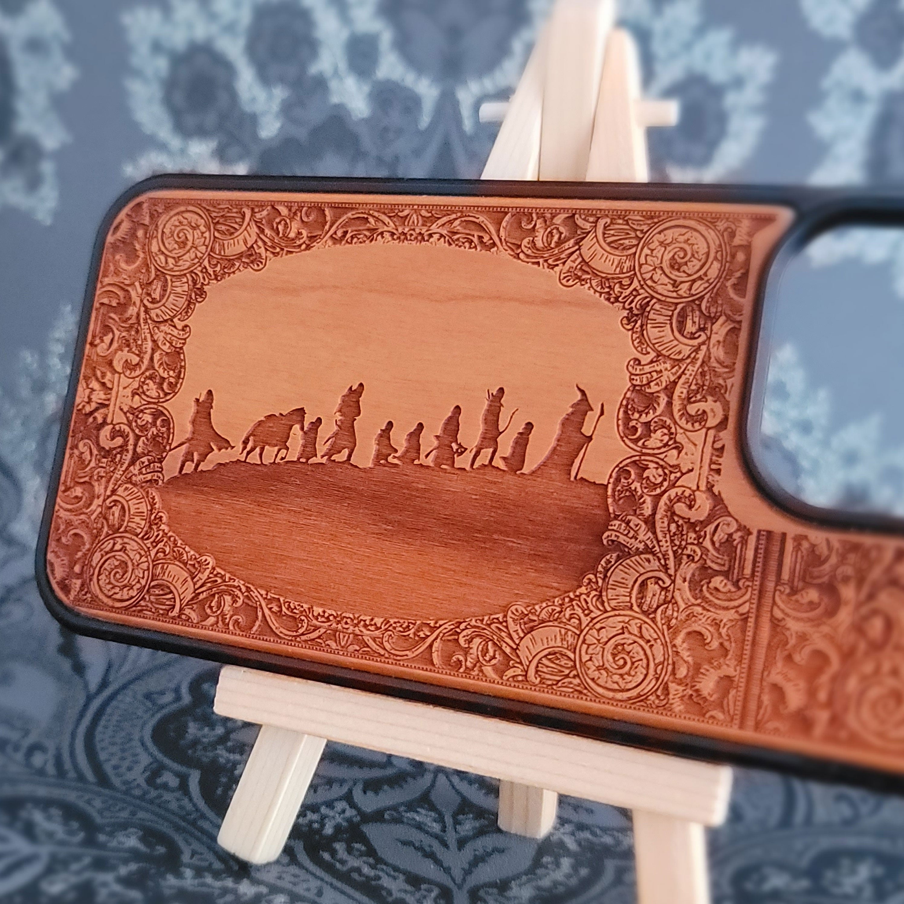 Handyhülle aus Holz - Individuelles Symboldesign IX