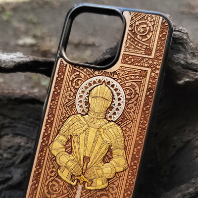 Medieval knight engraved on a wooden phone case, compatible with iPhone  and Samsung Galaxy S.