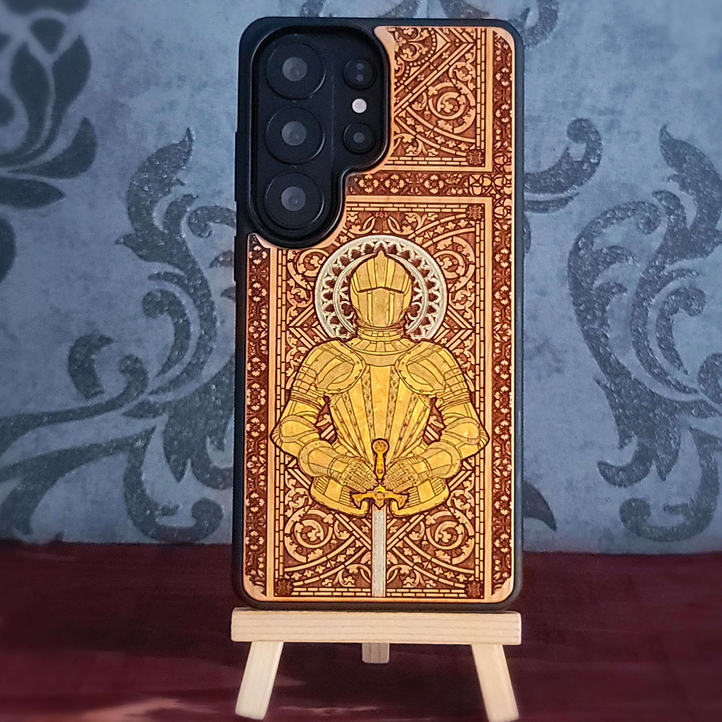 Medieval knight engraved on a wooden phone case, compatible with iPhone  and Samsung Galaxy S.