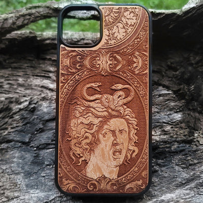 Medusa snake hair phone case wood Galaxy S24 iPhone