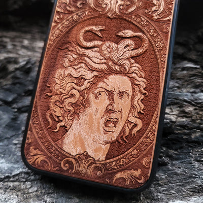 Medusa snake hair phone case wood Galaxy S24 iPhone