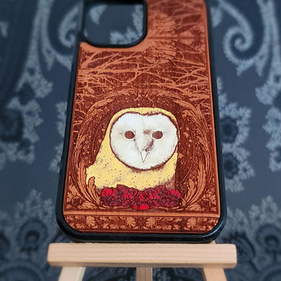 Funda de madera para teléfono - "El Búho" Pintada a mano