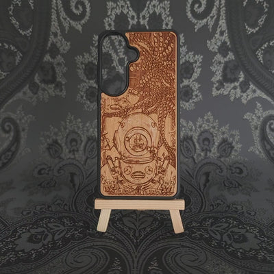 Kraken Deep Sea - Wood Phone Case