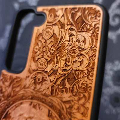 Die Rose - Handyhülle aus Holz
