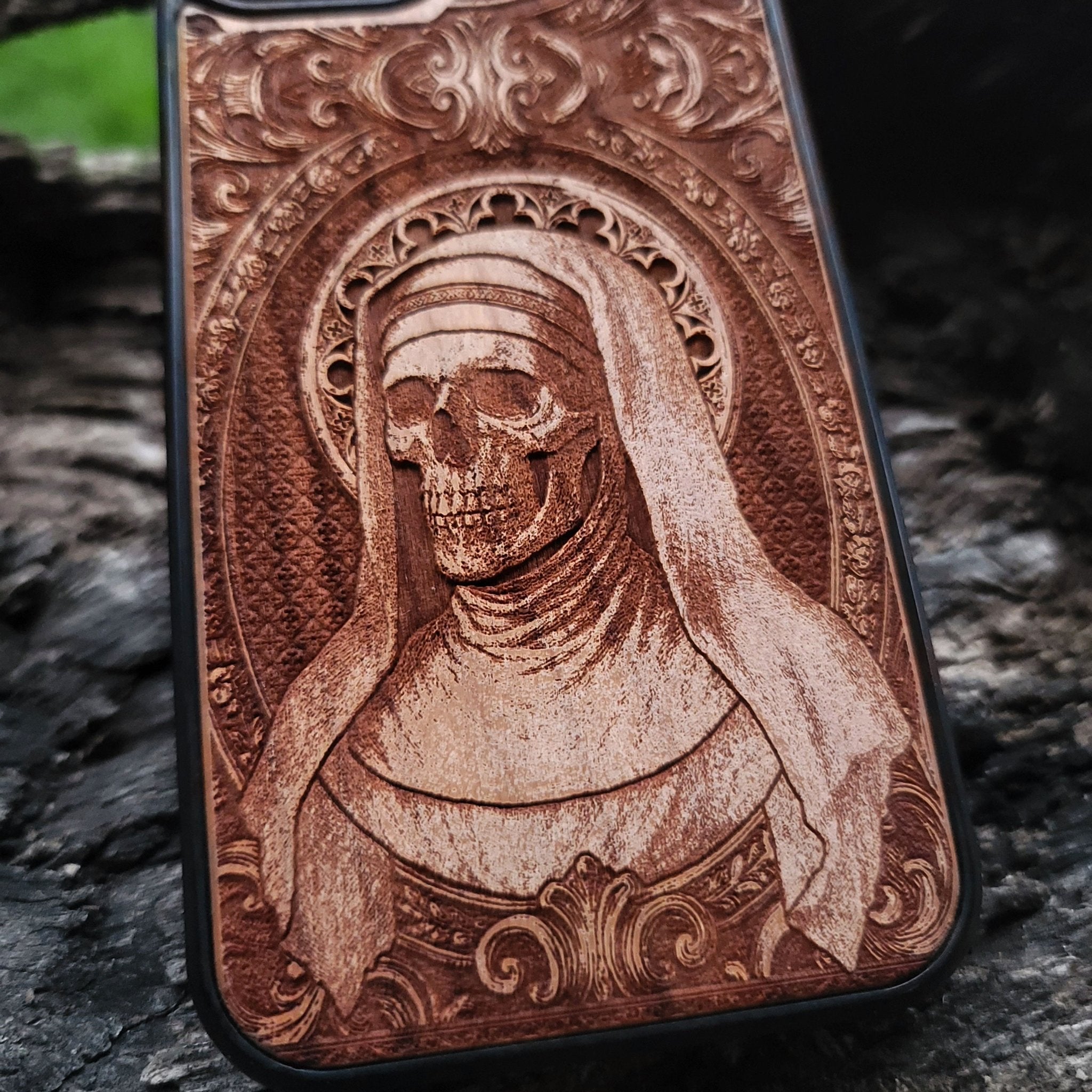 Galaxy S dark nun wood case engraved skeleton artwork