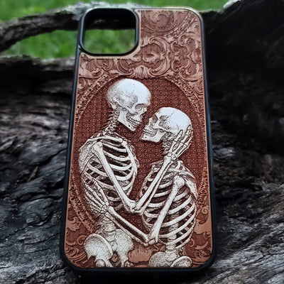 Hand-painted skeleton couple phone case wood Galaxy S24