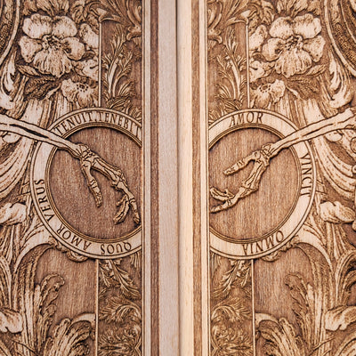 Unique gothic wall art with skull couple, ideal for dark-themed couples.