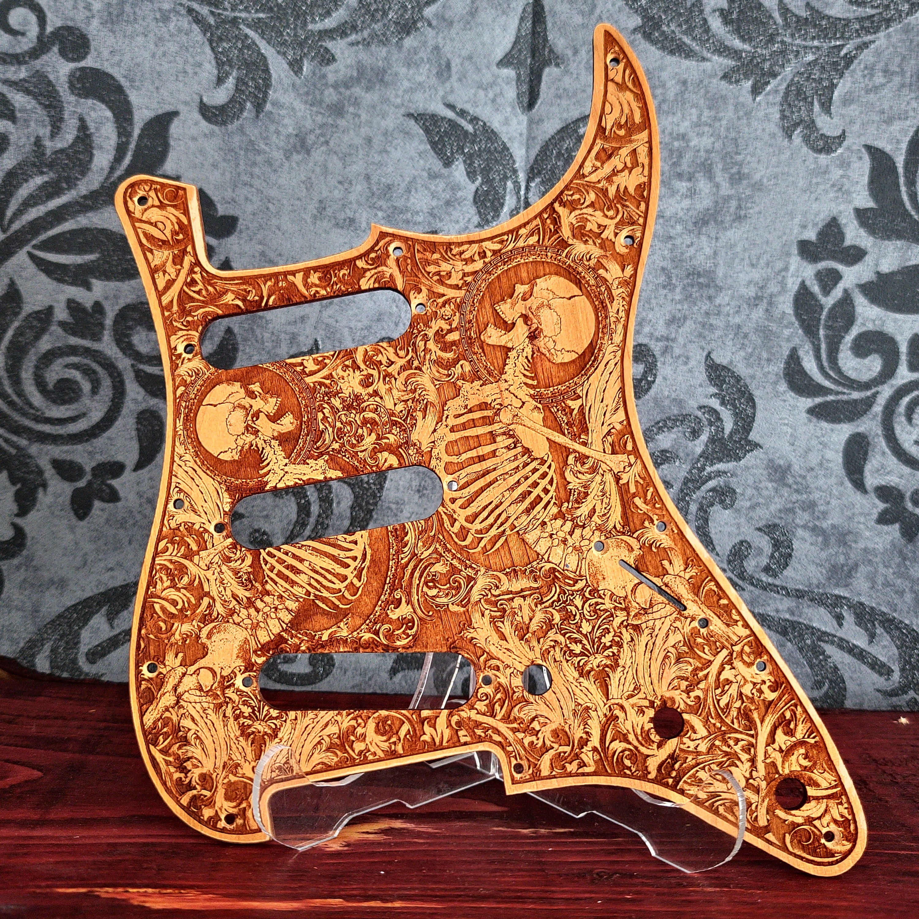 Cherry wood pickguard for Fender Strato, laser engraved, handcrafted design