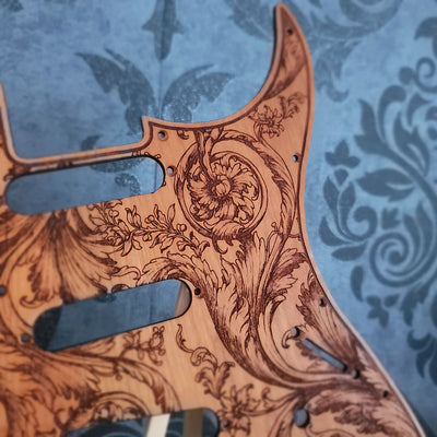Stratocaster HSS & SSS Wood Pickguard - Floral 1