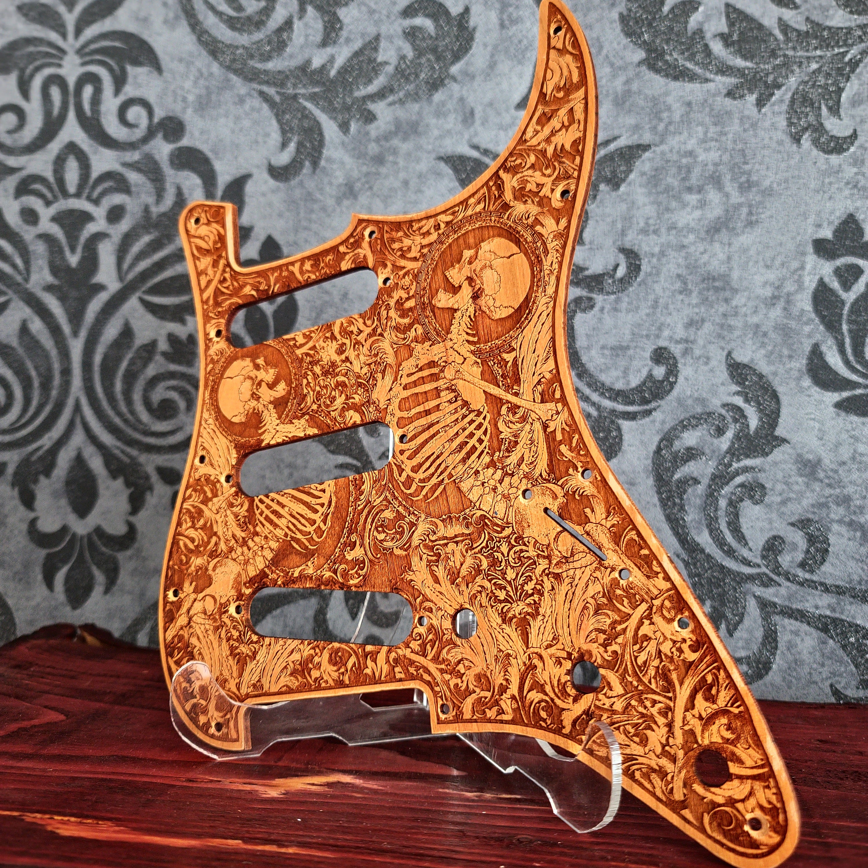 Stratocaster HSS & SSS Wood Pickguard - Stumble