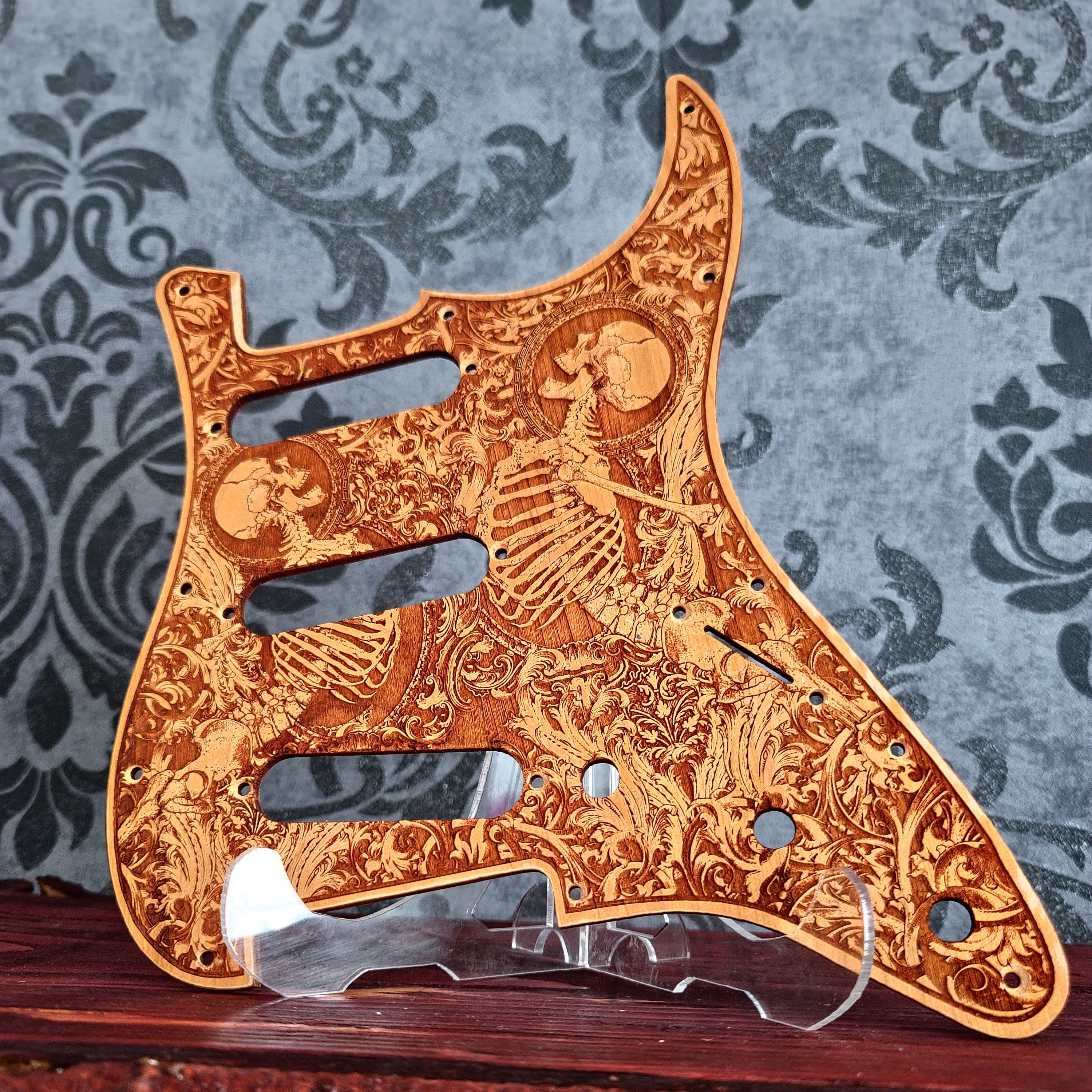 Stratocaster HSS & SSS Wood Pickguard - Stumble