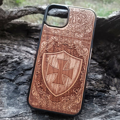 Templar Cross wood phone case – laser engraved & painted for iPhone , Galaxy S – medieval knight design