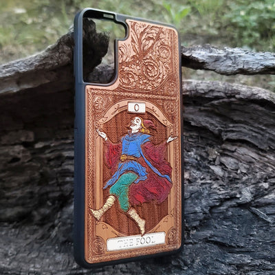 The Fool tarot wood phone case – engraved and hand-painted for iPhone , Galaxy S – mystical design for tarot lovers