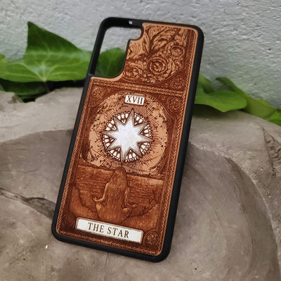 The Star Tarot Card Wood Phone Case Painted – gothic art, engraved wood, dark fantasy, skeleton design, artisan crafted
