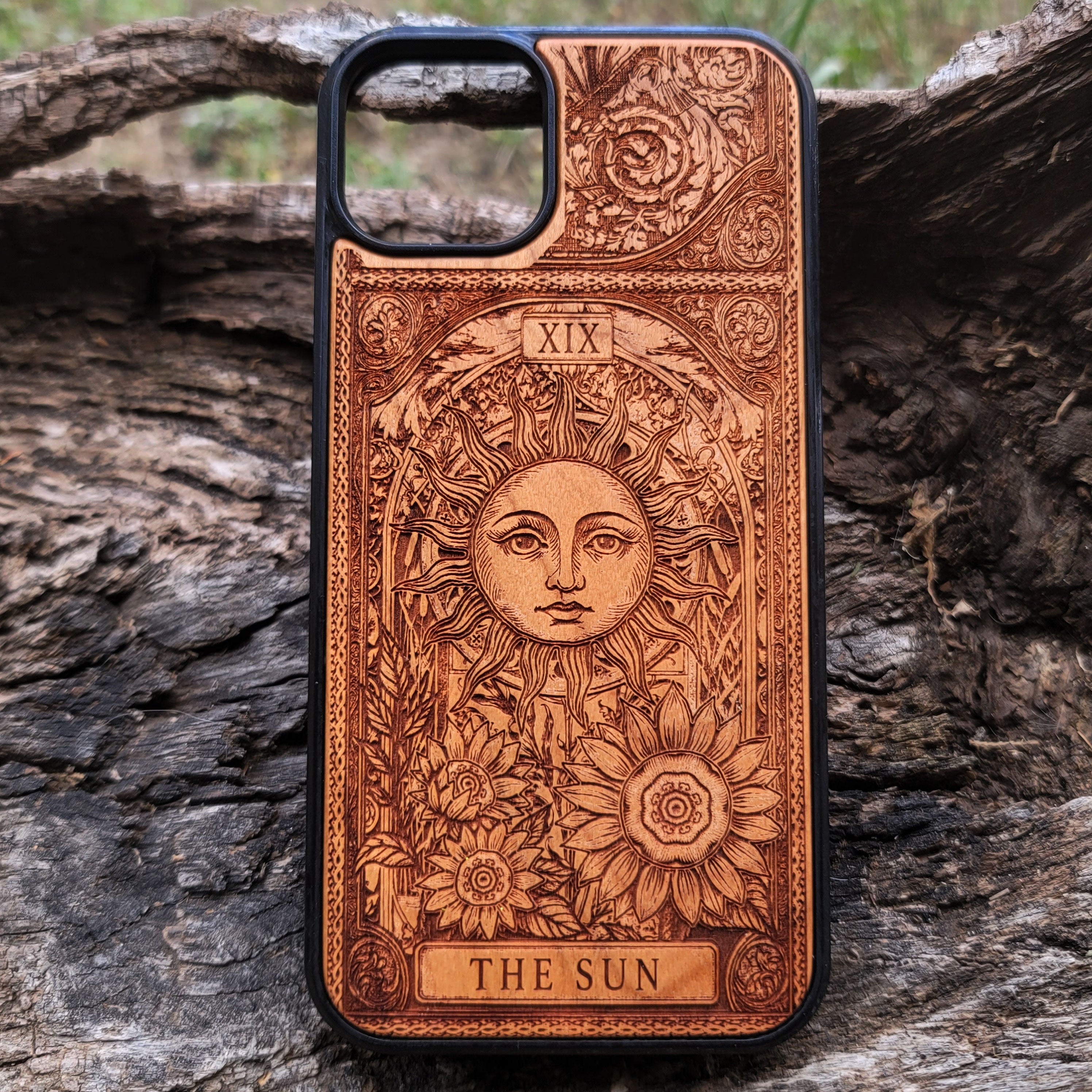 Engraved Sun tarot wood phone case for iPhone 16 & Galaxy S25 – radiant mystical design