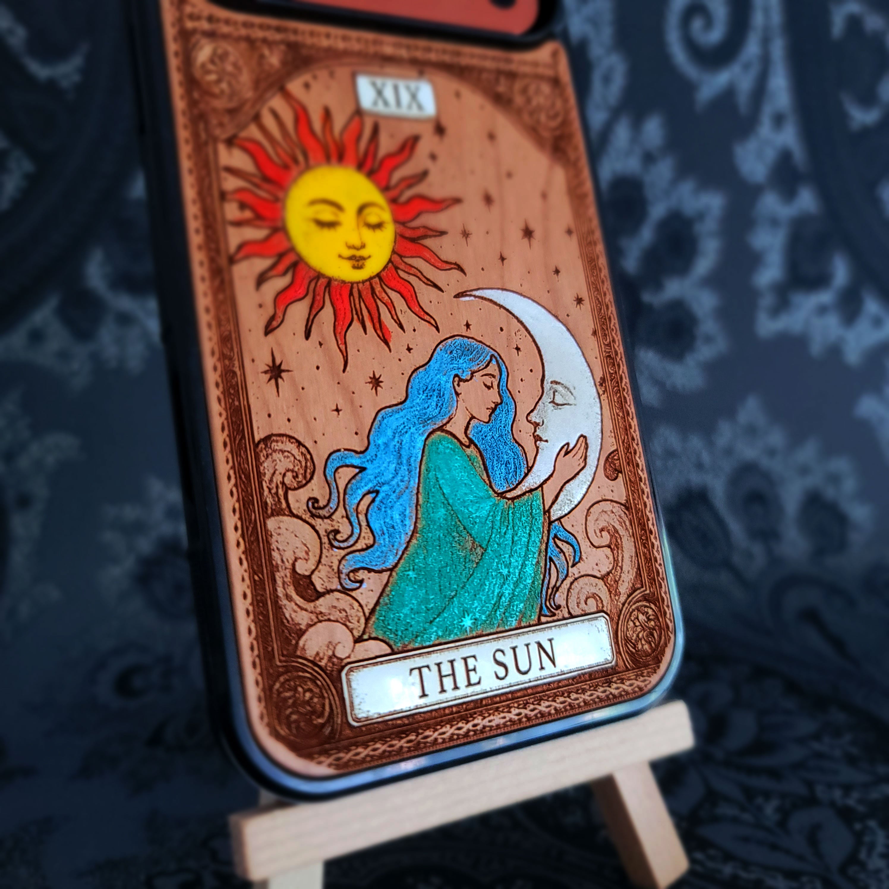 Die Sonne Tarot Karte Holz Handytasche bemalt