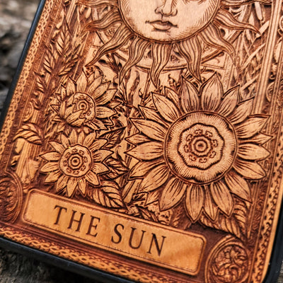 Engraved Sun tarot wood phone case for iPhone  & Galaxy S – radiant mystical design