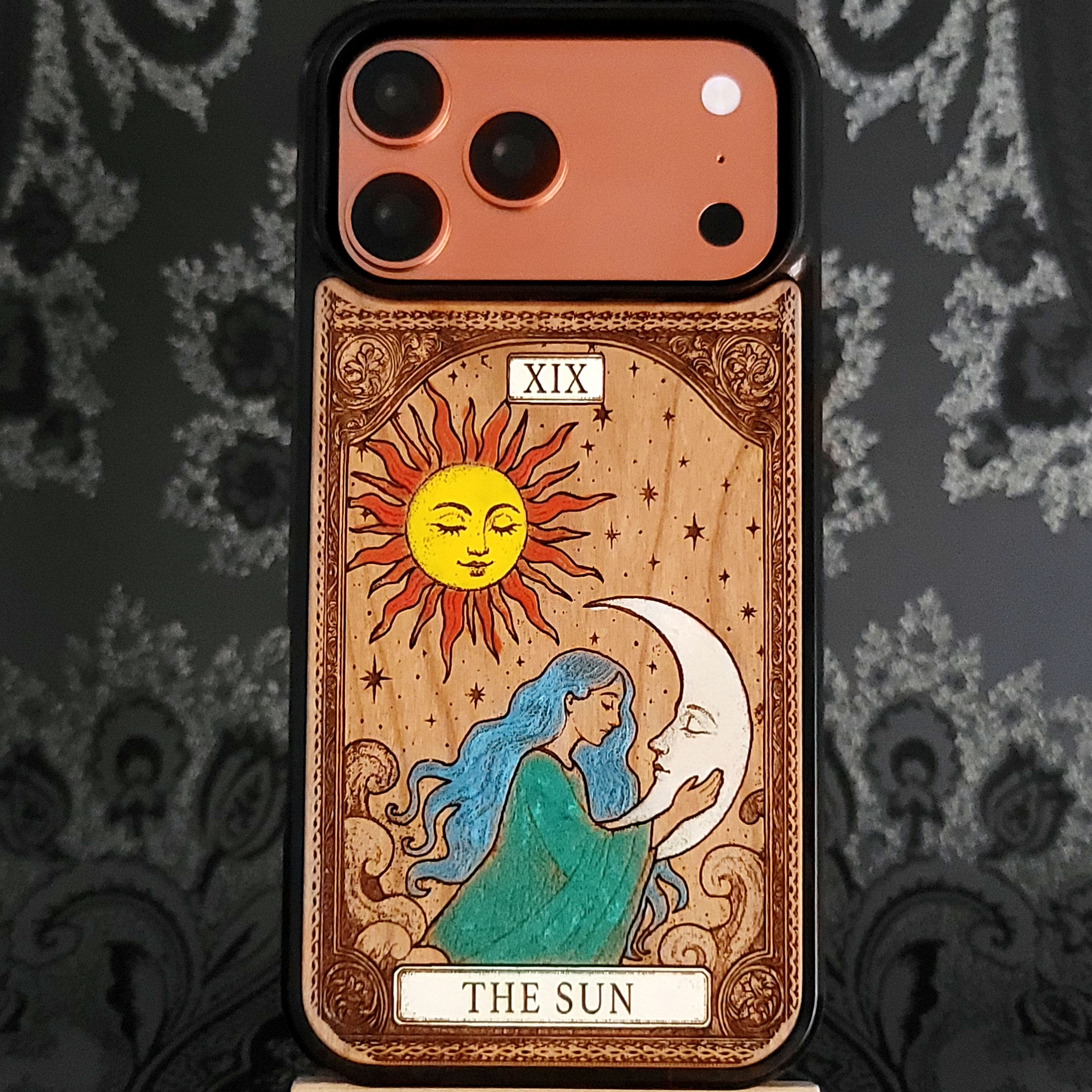 the sun tarot card wood phone case