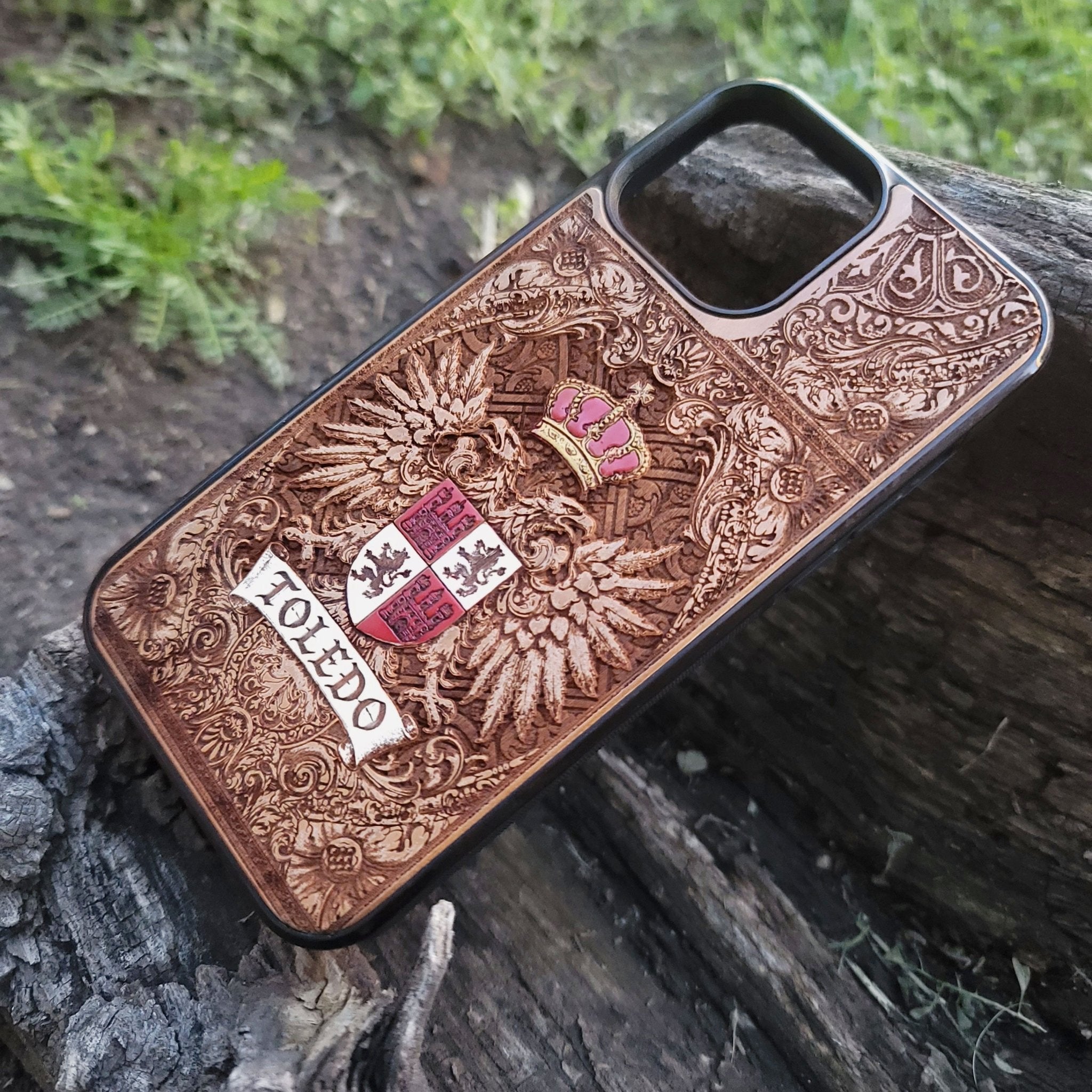 Toledo Coat of Arms Phone Case – Spanish Family Crest Wood Engraving Toledo Coat of Arms Phone Case – Spanish Family Crest Wood Engraving