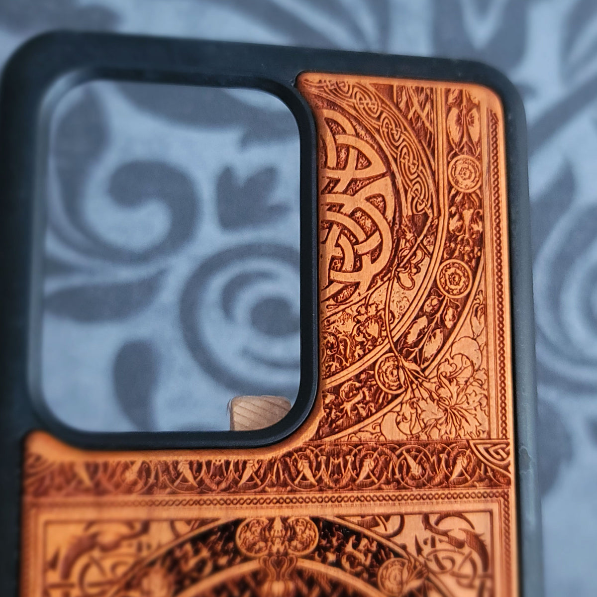 Viking Vegvisir Rune & Moon Phase Wood Phone Case