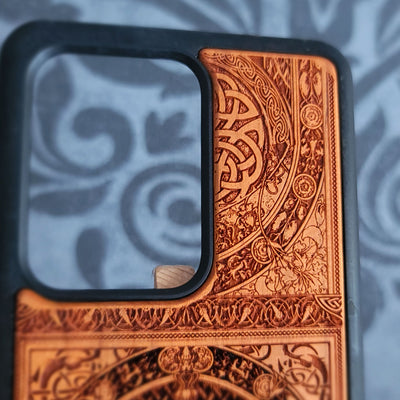 Viking Vegvisir Rune & Moon Phase Wood Phone Case