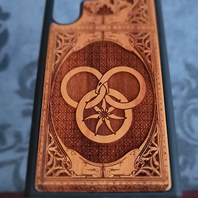 La Rueda del Tiempo - Funda de madera para teléfono - Diseño gótico