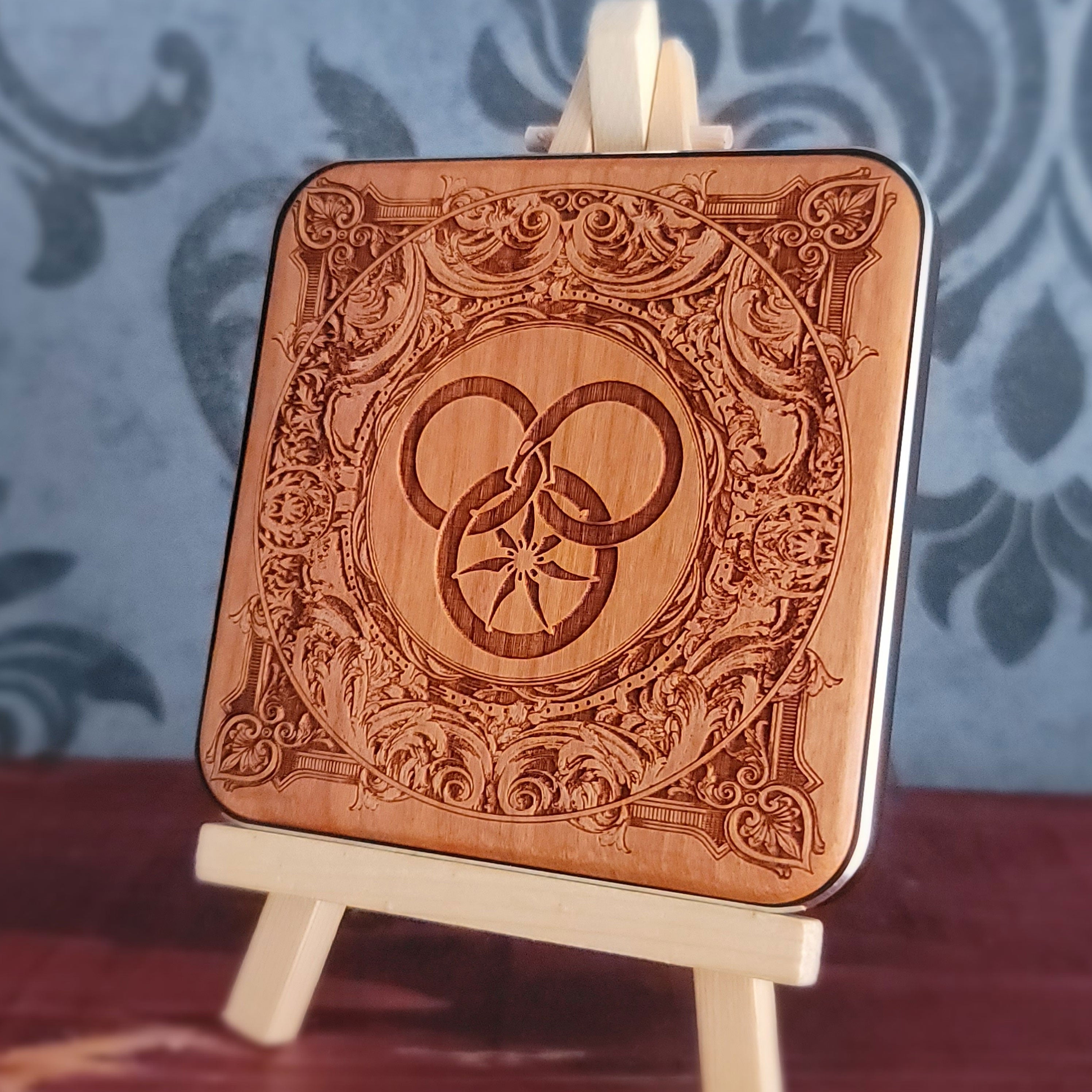 Wheel of Time Wood Wireless Charger